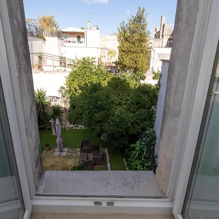 Palazzo Marini Di Charme 4* 莱切