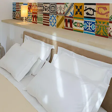 Palazzo Marini Di Charme 住宿加早餐酒店 4*