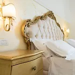 Bed & Breakfast Palazzo Marini Di Charme