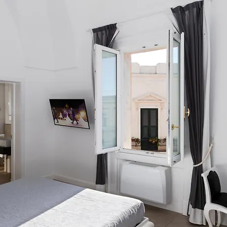 Palazzo Marini Di Charme Nocleg ze śniadaniem 3*
