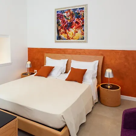 Palazzo Marini Di Charme 4*