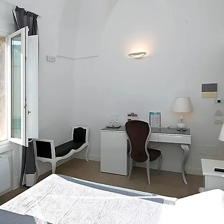 Bed & Breakfast Palazzo Marini Di Charme
