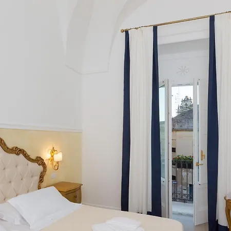 Palazzo Marini Di Charme Отель типа 