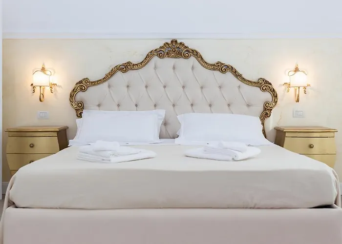 Palazzo Marini Di Charme לינה וארוחת בוקר 4*